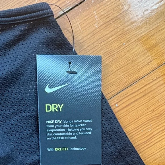 Nike Black Athletic Dri-FIT Racer Back Tank Top - Picture 4 of 5